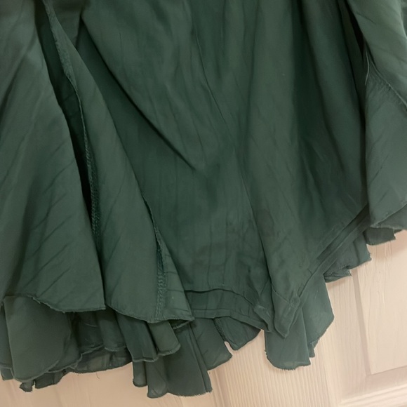 Entro Skirt - Picture 4 of 4